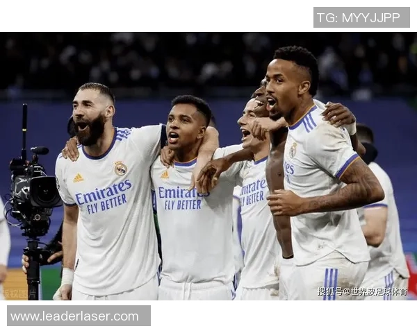 皇马与巴黎精彩对决下半场录播回顾分析与精彩瞬间分享