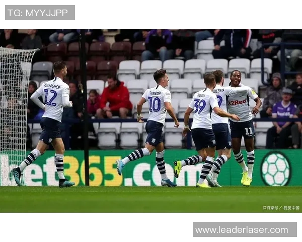 米尔沃尔与布里斯托城激战成和比分揭晓精彩瞬间回顾