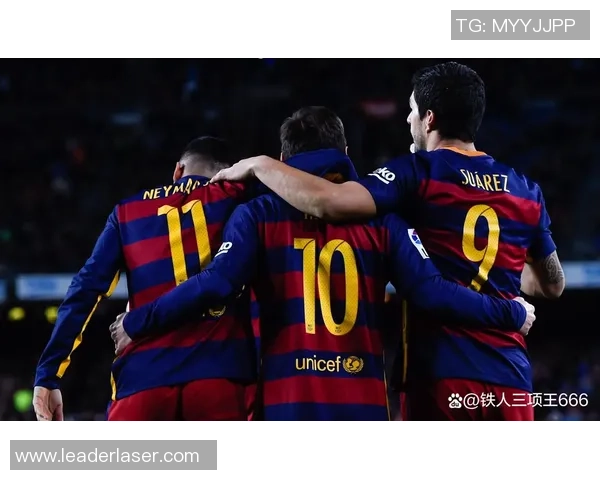 巴萨在主场以七比一大胜勒沃库森展现强大实力与团队配合